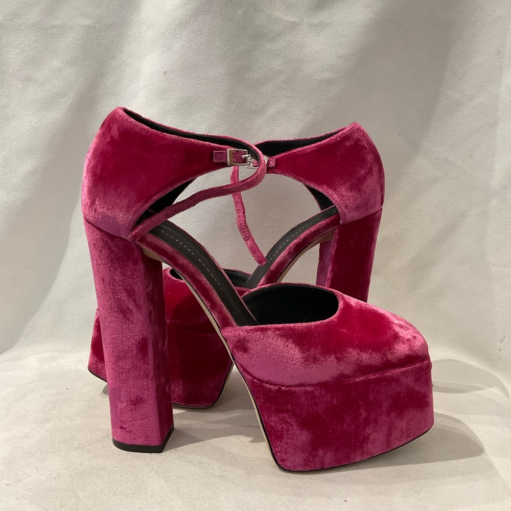 Giuseppe Zanotti Pumps